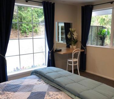 Akaroa House | Kānuka Cottage - Tranquil and relaxing