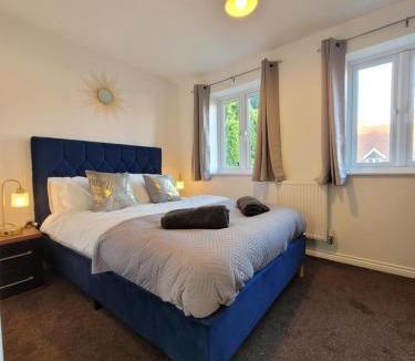 Colchester House | Kensington House- The Perfect home for contractor stays