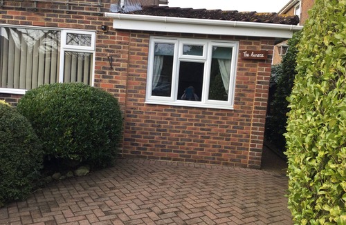 Mersham Apartment | Kent village setting, close to rail and road connections for Europe and London