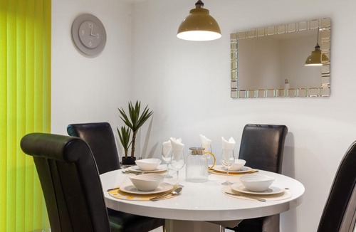 Chelmsford Apartment | Khayat Homes - The Ford
