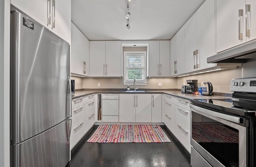 Old Town Historic District House | Kindergarten Schoolhouse is Your Romantic Getaway!