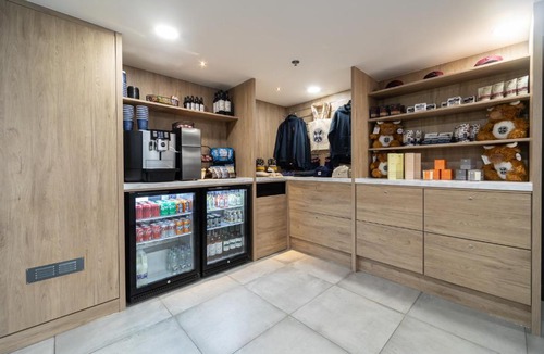 Newington Hotel | KM Hotel