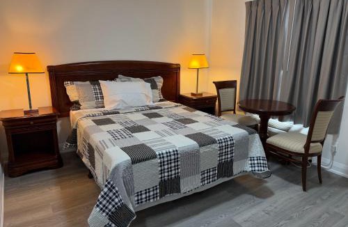 Argyle Hotel | Knights Inn London Ontario