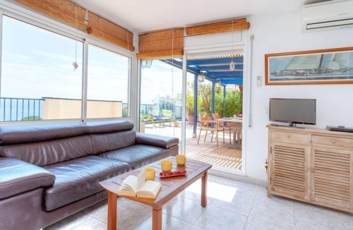 Llanca Apartment | L'Olivar II by Interhome