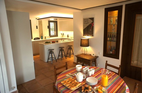Pedrinya Villa | La Bruguera de Púbol Villa & Eco Retreat Centre