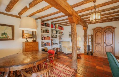 Requijada House | La Casa Del Herrero - Requijada