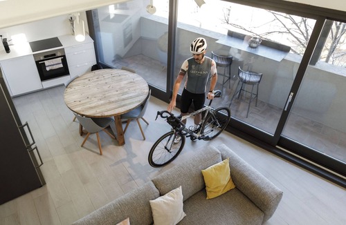 Barri Vell Hotel | La Comuna by Bon Dia Residences