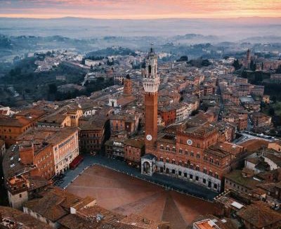 Siena Apartment | La Dolce Vita studio with free private parking