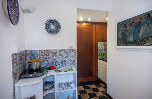 Sanremo Apartment | La Finestra Sul Giardino in Sanremo