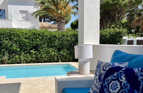 Cabo Roche Villa | La Marea Azul, less than 100m to the beach. Recently refurbished