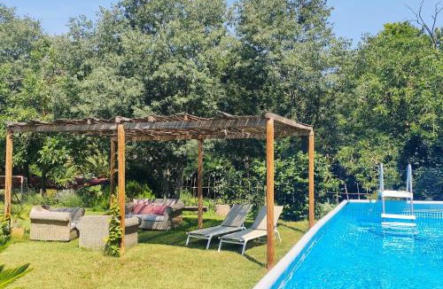 Sant Marti Vell House | La Pallissa - Can Bonet