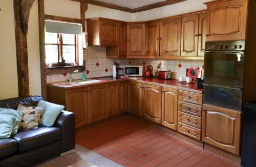 Finchingfield House | Lake House Cottage