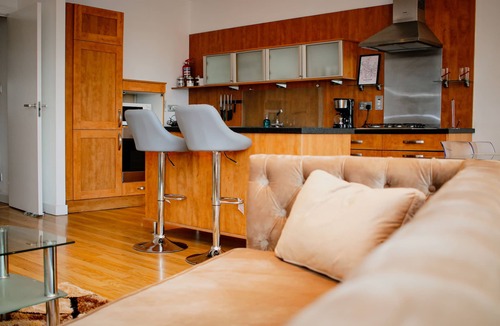 Finnieston Apartment | Lancefield Quay Hydro Apartments