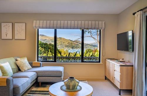 Akaroa House | Laneside - Akaroa Holiday Cottage