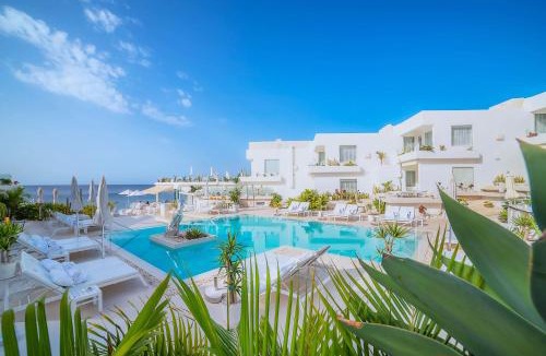 Puerto del Carmen Hotel | Lani's Suites de Luxe - Adults Only