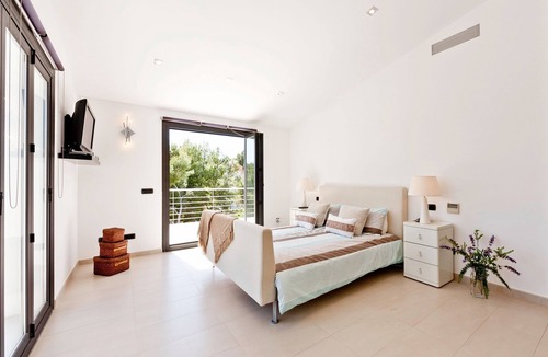 Costa d'en Blanes Villa | Large Modern Villa, private pool, very close to Portals beach & luxurious Marina