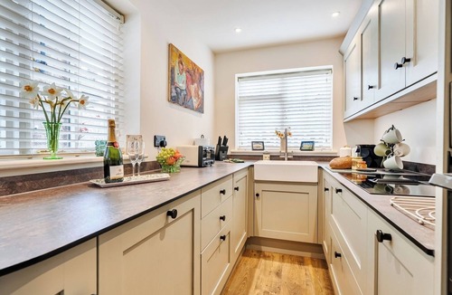 Bury St Edmunds House | Lark Cottage – 15 College Street, Bury st Edmunds