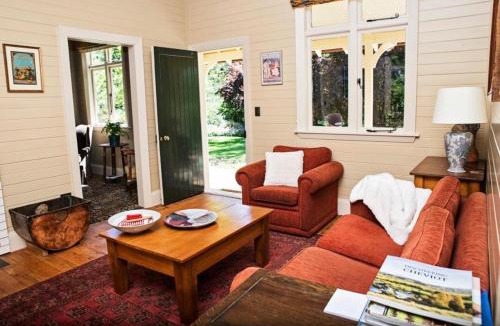 Ferniehurst Bed & Breakfast | Leader Valley Cottage