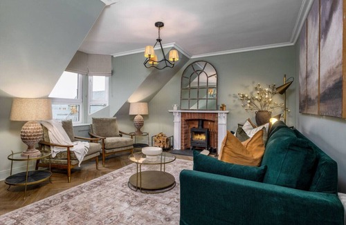 Callander Apartment | Ledi Lookout Callander: Dog Friendly & Local Walks