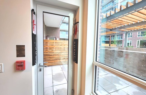 Leslieville Condo | Life's Wonder: 2 Bedroom 2 washroom Main level Historical Home Retreat With Terr