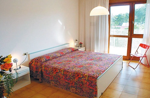 Lignano Riviera Apartment | Lignano, apartment with living room and bedroom - B -