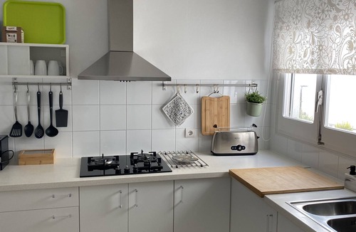 Llanca Apartment | LLANÇÀ-COSTA BRAVA-CENTRAL APARTMENT NEAR THE BEACH AND ALL OF AMENITIES.