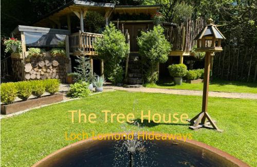 Glasgow Cabin | Loch Lomond Hideaways- Luxury Cabins with Jacuzzi Hot Tubs for Two