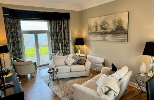 Arden Apartment | Loch View at Lomond Castle