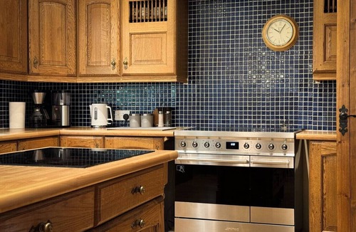 Arrochar House | Loch View, Hot Tub, Near Loch Lomond, Pet-friendly