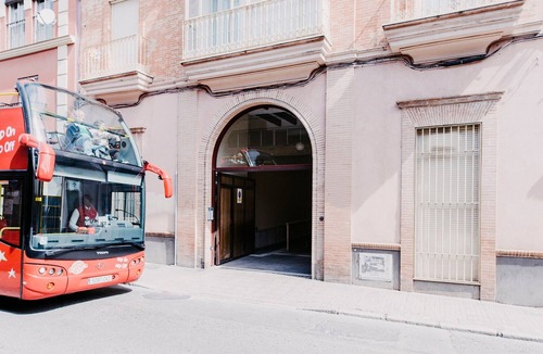 San Gil House | 'Loft Alameda Center' with Wi-Fi and Air Conditioning