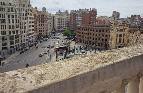 La Roqueta Apartment | loft in the center of valencia