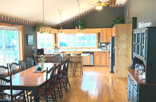 Long Point Cottage | LONG POINT multi-family cottage sleeps 12-15, kayaks, boat dock, beach 5min walk