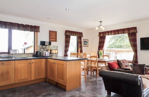 Marybank Cabin | Lovat Highland Bothy in Beauly