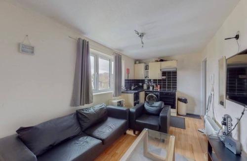 Leytonstone Apartment | Lovely 2-bedroom apartment with WiFi in vibrant London