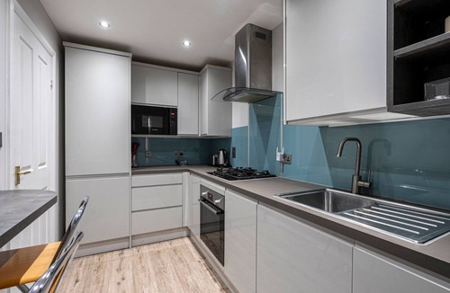 Hale Apartment | Lovely 2bed house
