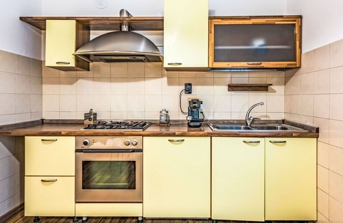 Arco Apartment | Lovely apartment for 6 people with WIFI, TV and patio