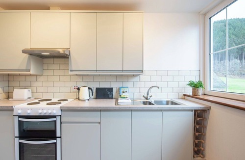 Marybank Apartment | Lovely apartment for 6 guests with WIFI, TV, patio and panoramic view