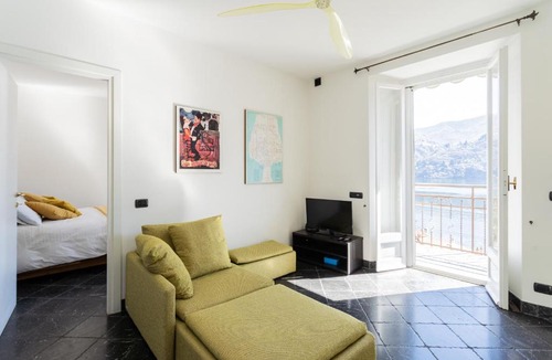 Carate Urio Apartment | Lovely Apartment overlooking the Lake