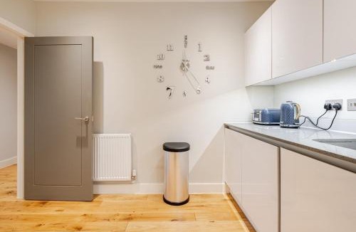 Brentwood Apartment | Lovely Central Brentwood Flat