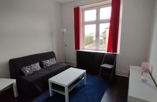 Barrhead Apartment | Lovely flat near Glasgow