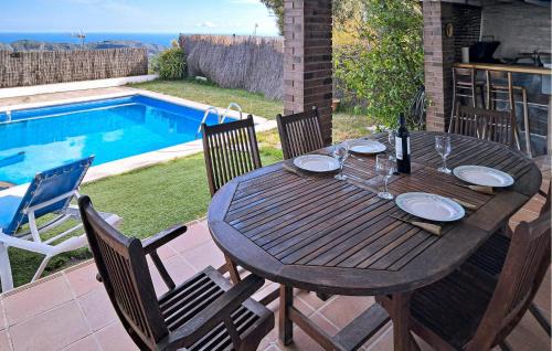 Sant Cebria de Vallalta House | Lovely Home In St Cebrià De Vallalta