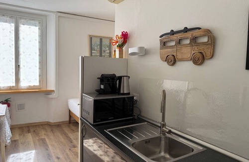 Central Station Apartment | Lovely newly renovated studio apartment in strategic location
