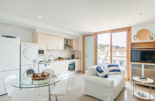 Tossa de Mar Apartment | LOVELY POOL APARTMENT with PARKING 3
