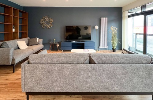 Finnieston Apartment | Lovely Spacious Apartment with Hydro & SECC