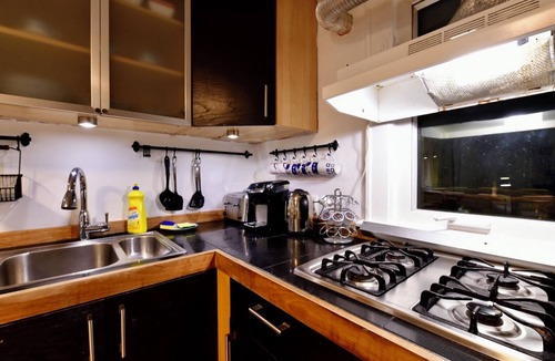 Riverside Apartment | Lowest Price Quiet Nbrhd Riverside 3BR Apartment