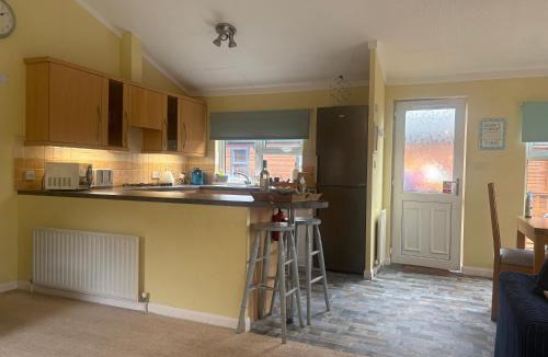 Liverton House | Lukes Lodge, where the fun begins, Woodland View, Hot Tub, dog friendly