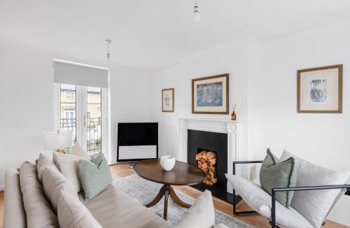 Braintree House | Luxurious 3 Bed House in Braintree Town with Free Parking with Sky Sports, Netflix and more