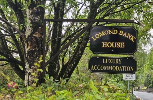 Balmaha Apartment | Luxury 1 Bedroom apartment with Loch View *WHW*