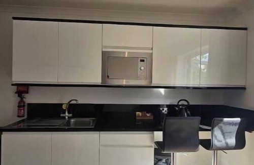 Balmaha Apartment | Luxury 1 Bedroom Apartment with Loch View *BL*