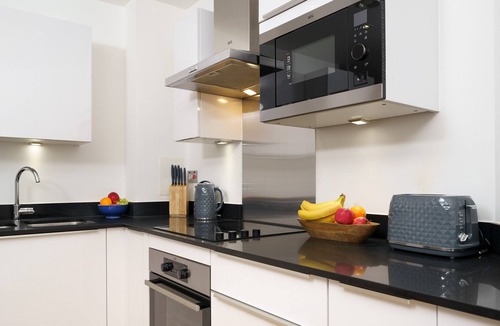 Lansbury Apartment | Luxury 1 Bedroom Apartment near Canary Wharf